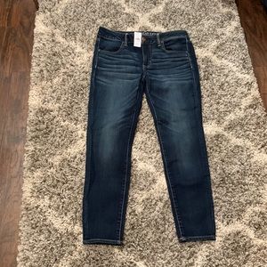 American Eagle Super Low Jeggings